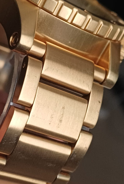 Nixon 48-20 Chrono Gold Tone Dial Men's Watch A486-502 (Defect)